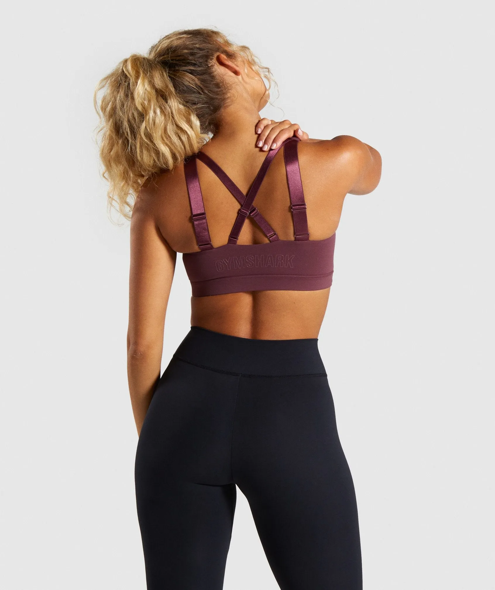 Gymshark Studio Sports Bra - Berry Red