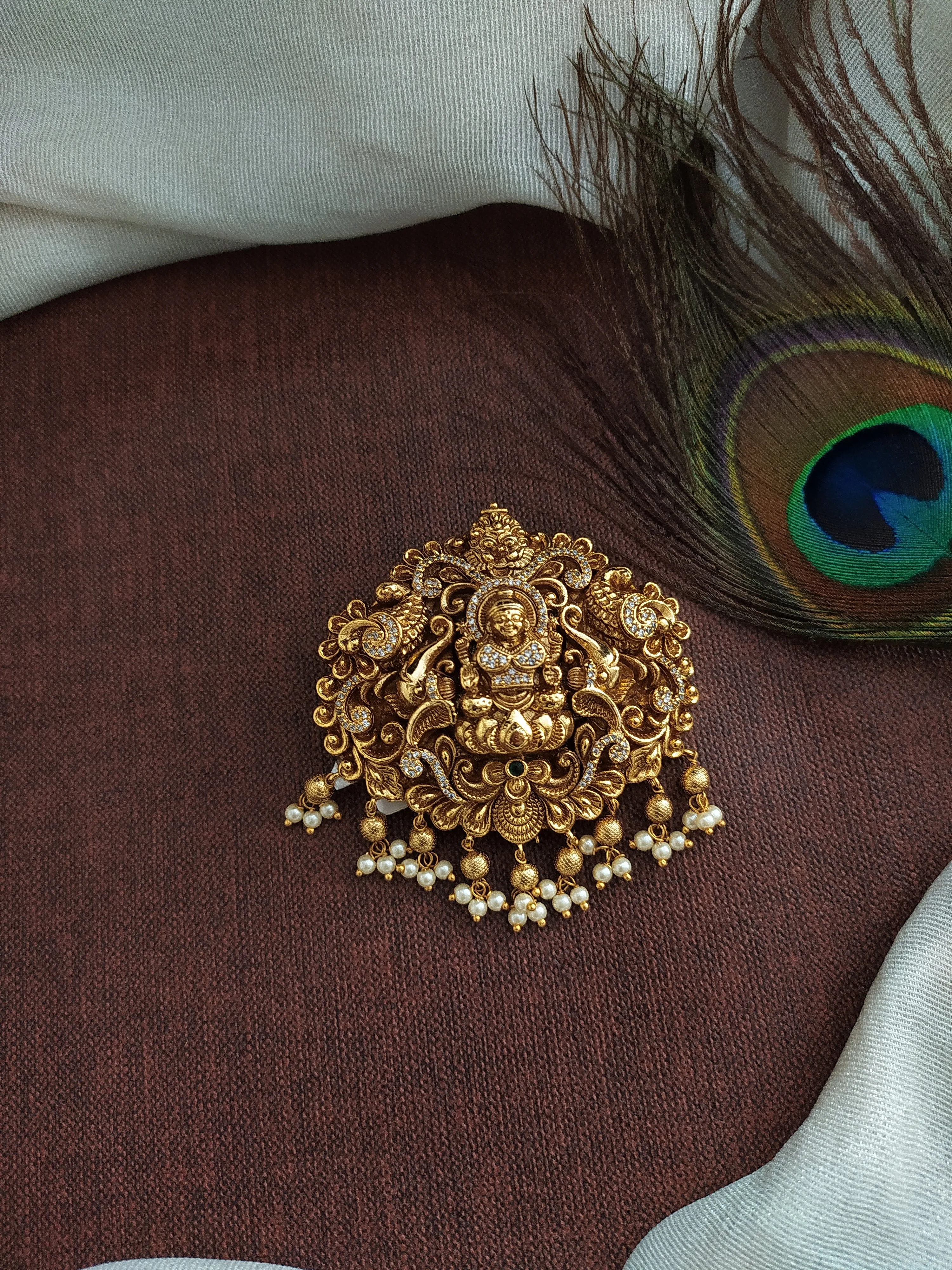 Steeped in Tradition Design Antique Zircon and Nagas Hair Brooch (Choti, Billa)